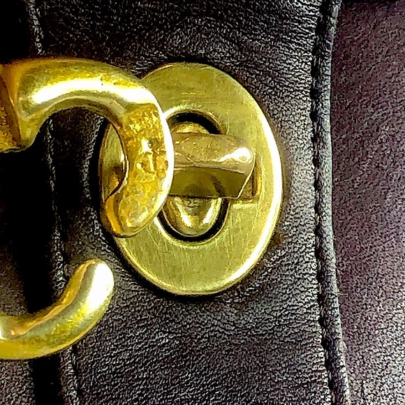 VINTAGE COACH Mahogany Leather Top Handle Turn Lock Unisex Shoulder Bag NYC COA - Picture 16 of 17